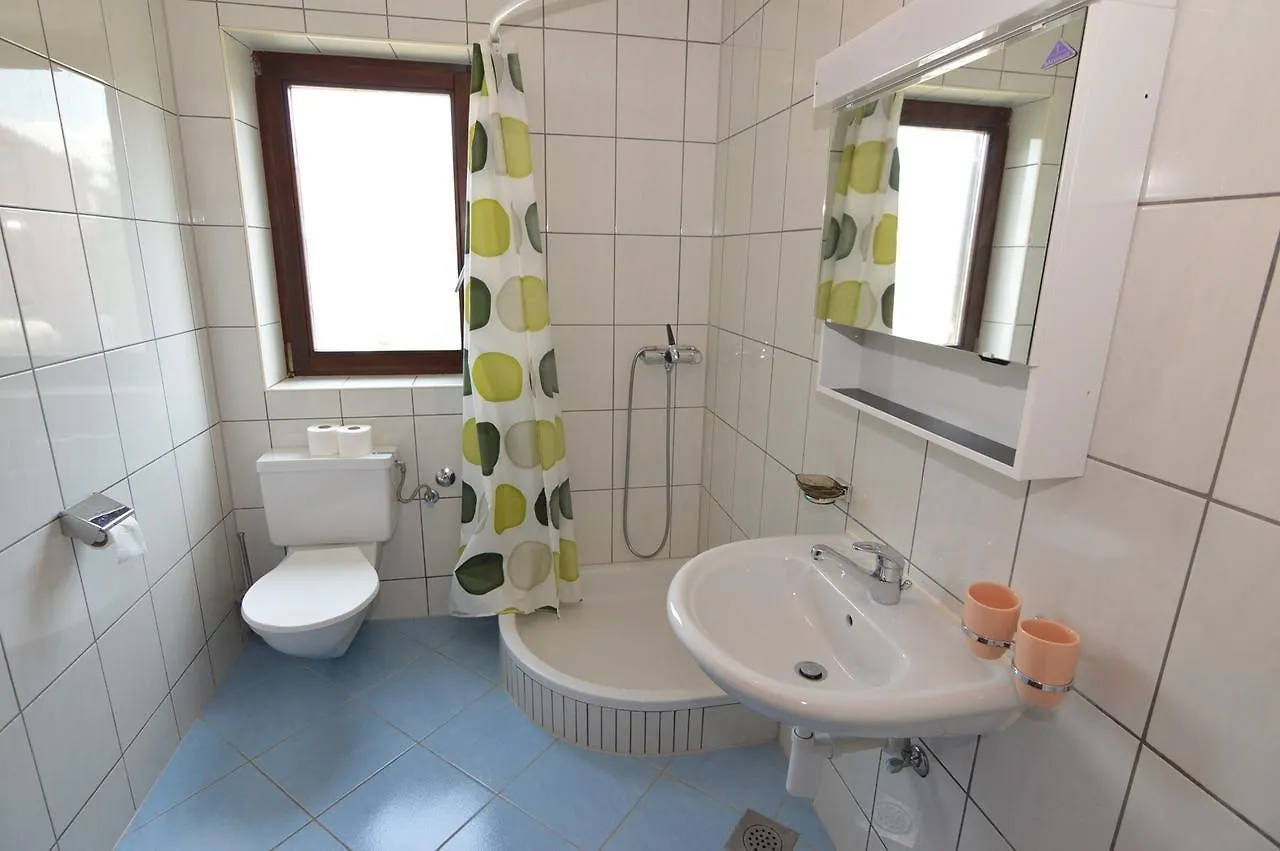 Arthouse Villa Palma Porec Affittacamere