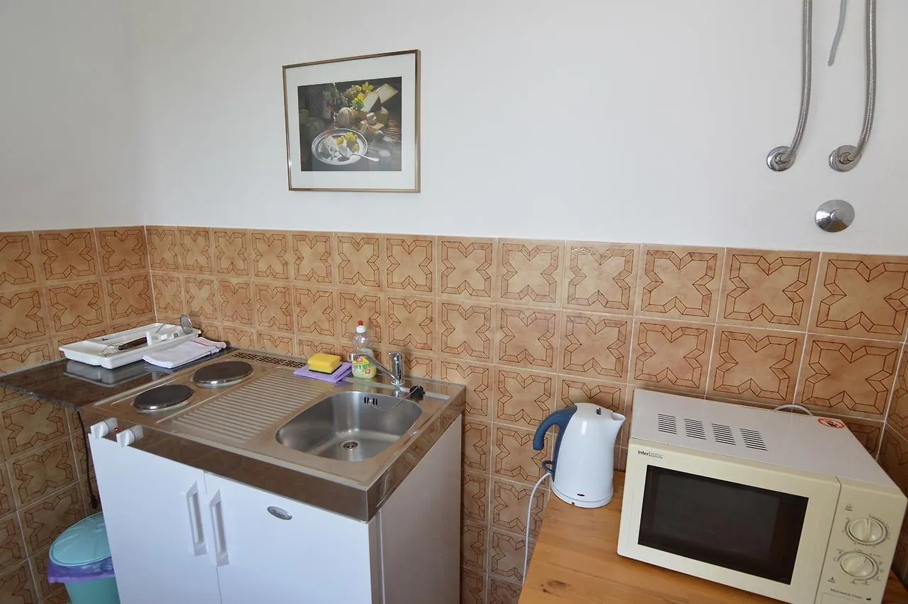 Arthouse Villa Palma Porec Guest house