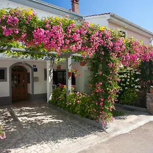 & Ivica Krk Town