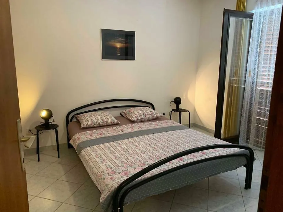Arthouse Villa Palma 波雷奇 克罗地亚